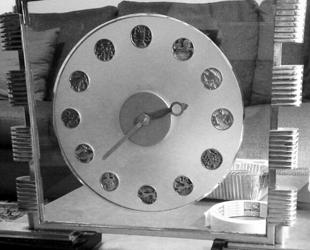 Orologio da tavolo con cornice